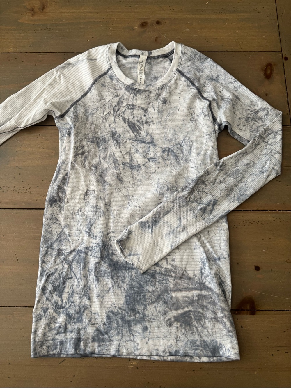 Gray Tie-Dye Long Sleeve lululemon Workout Top